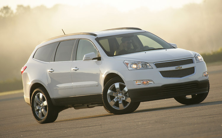 2009 Chevrolet Traverse - First Drive - Truck Trend 2009 Chevrolet Traverse - First Drive - Truck Trend