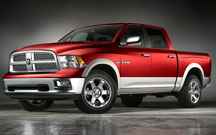 There s Still Innovation In Detroit 2009 Dodge Ram Hemi And Ford 