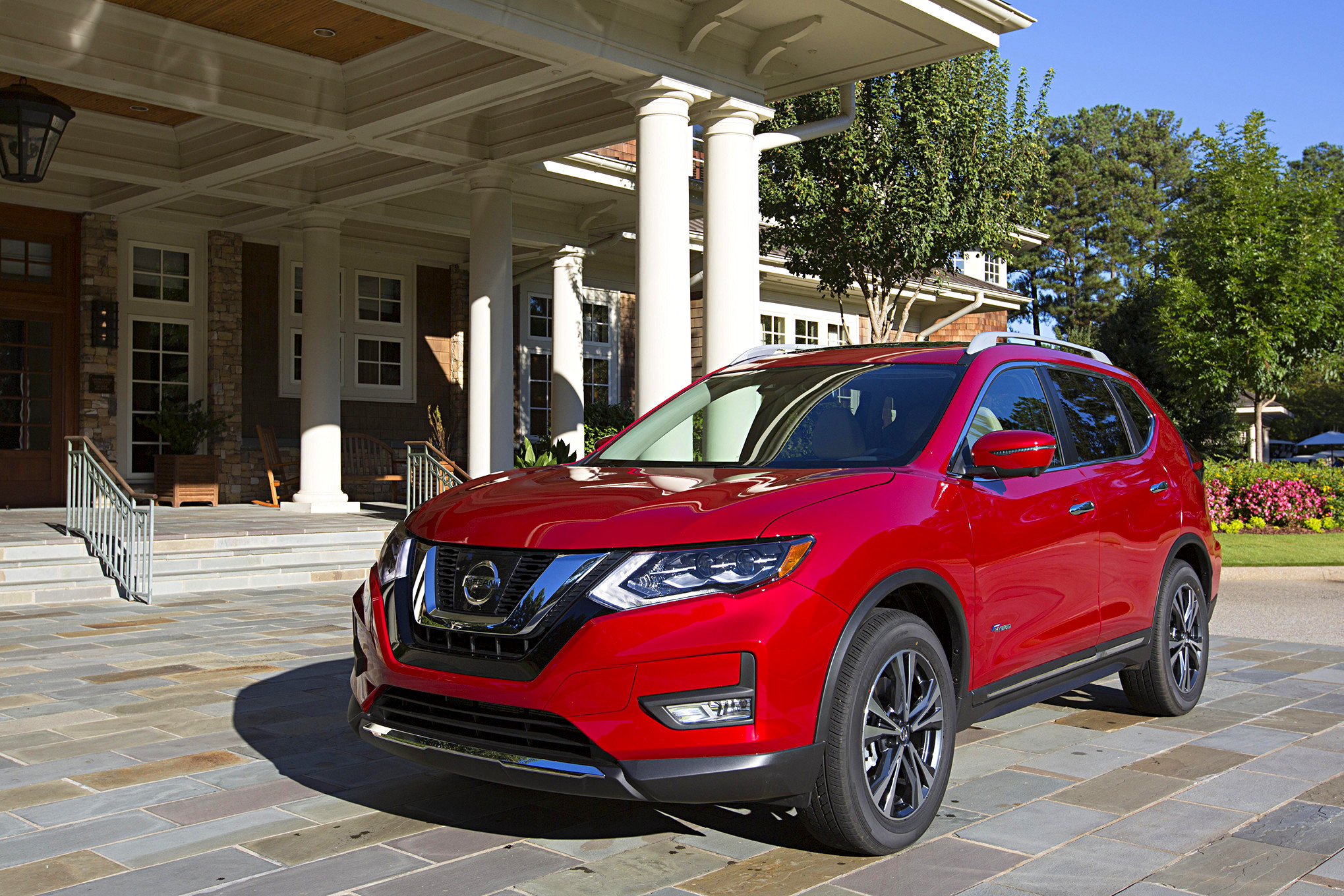 First Drive 2017 Nissan Rogue Hybrid