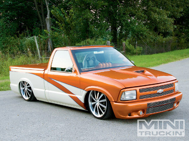 1994 Chevy S10 V6 Syclone Custom Truck Mini Truckin Magazine 1994 Chevy S10 Front Right View Photo Gallery 16 Photos