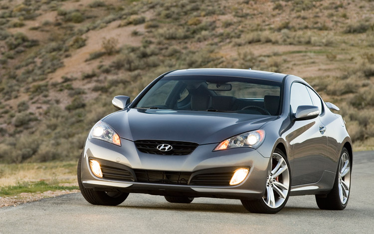2010 Hyundai Genesis Coupe 3 8 Automatic Road Test Motor Trend