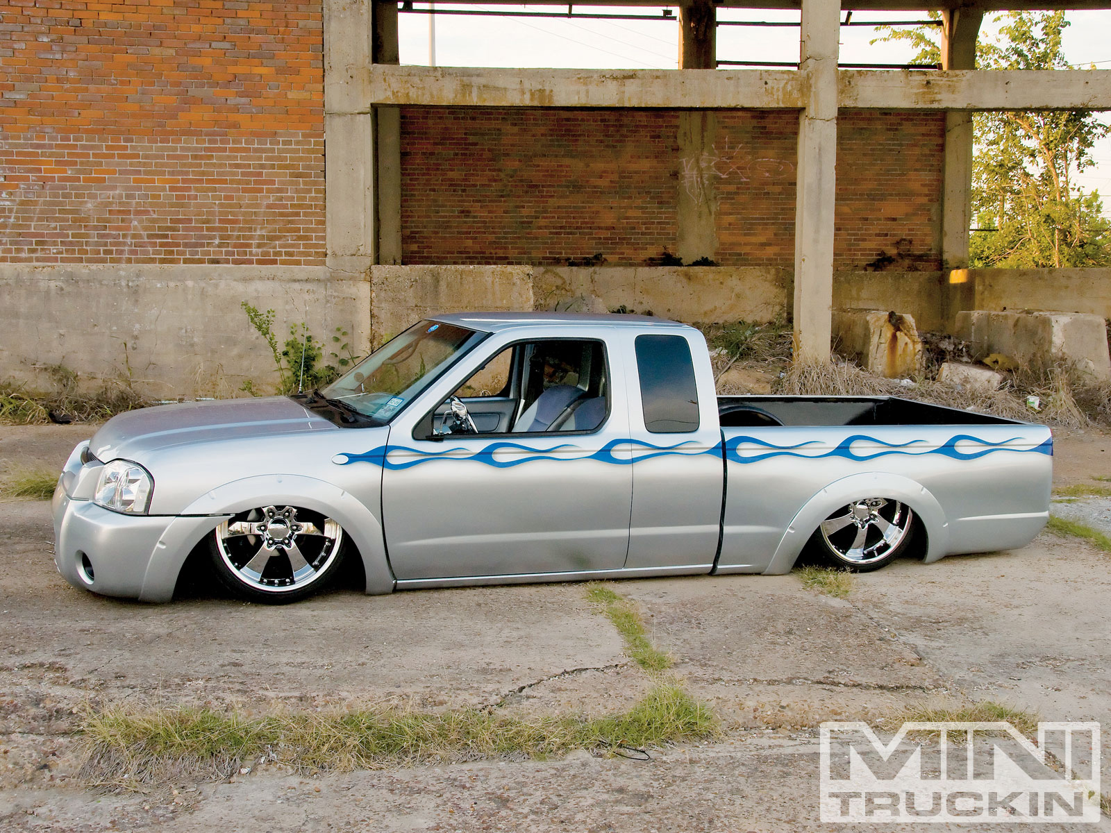 2002 Nissan Frontier Custom Air Bagged Trucks Mini
