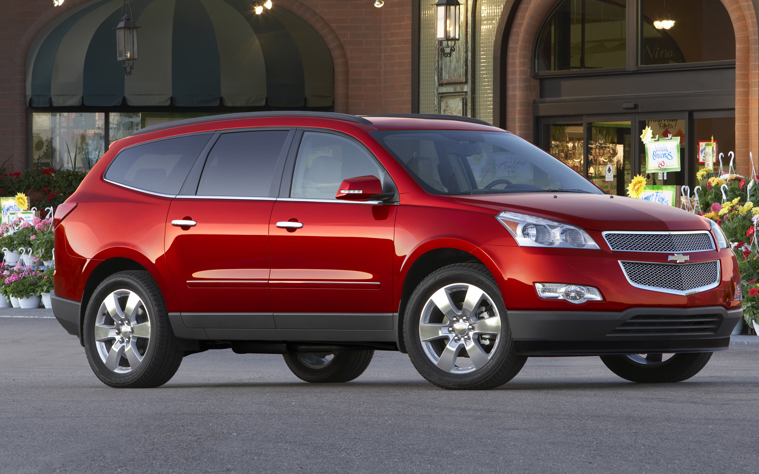 Recalled 50 000 Chevrolet Traverse GMC Acadia Buick Enclave 