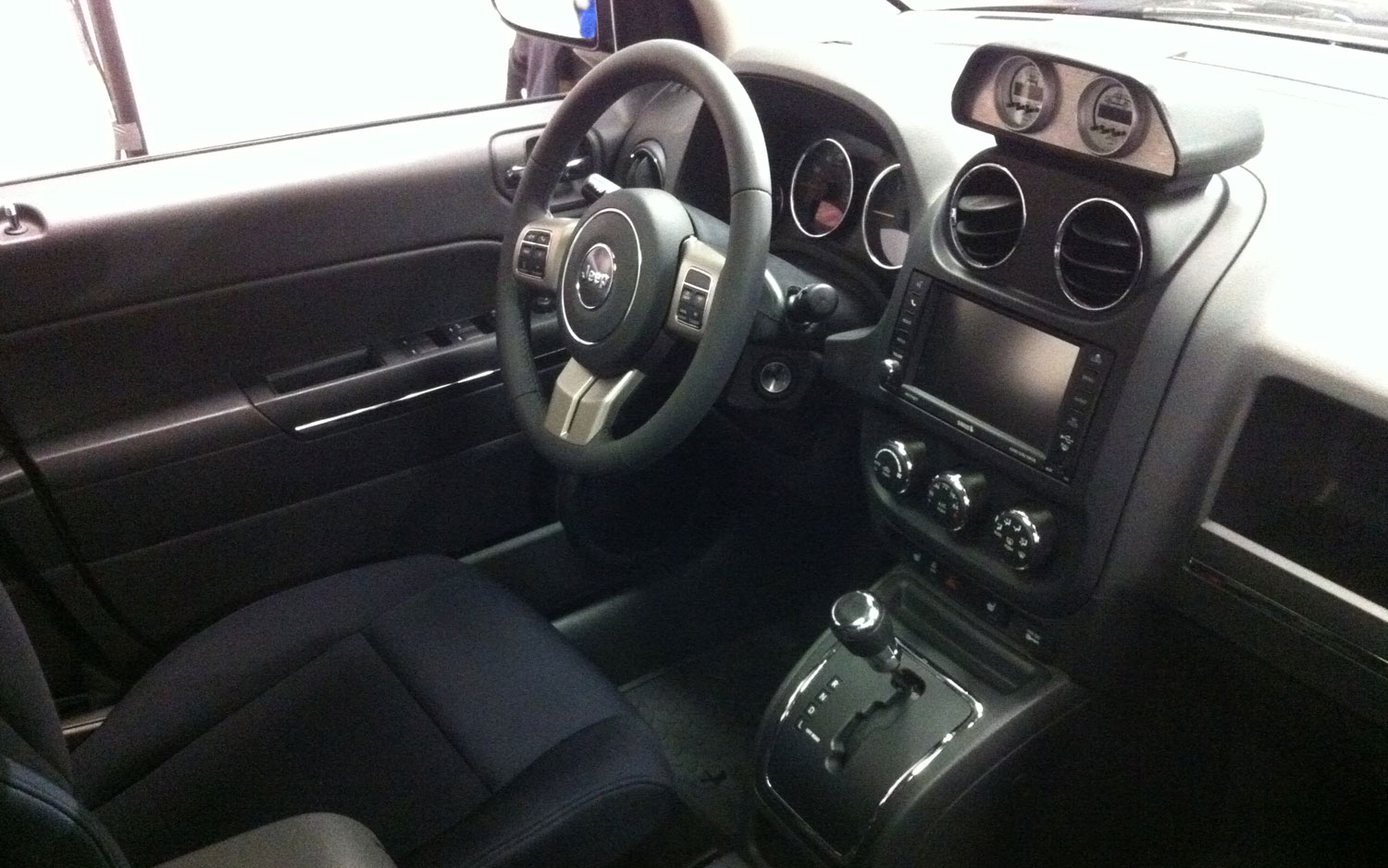 2012 Chicago Auto Show 2012 Jeep Compass True North Photo Image Gallery