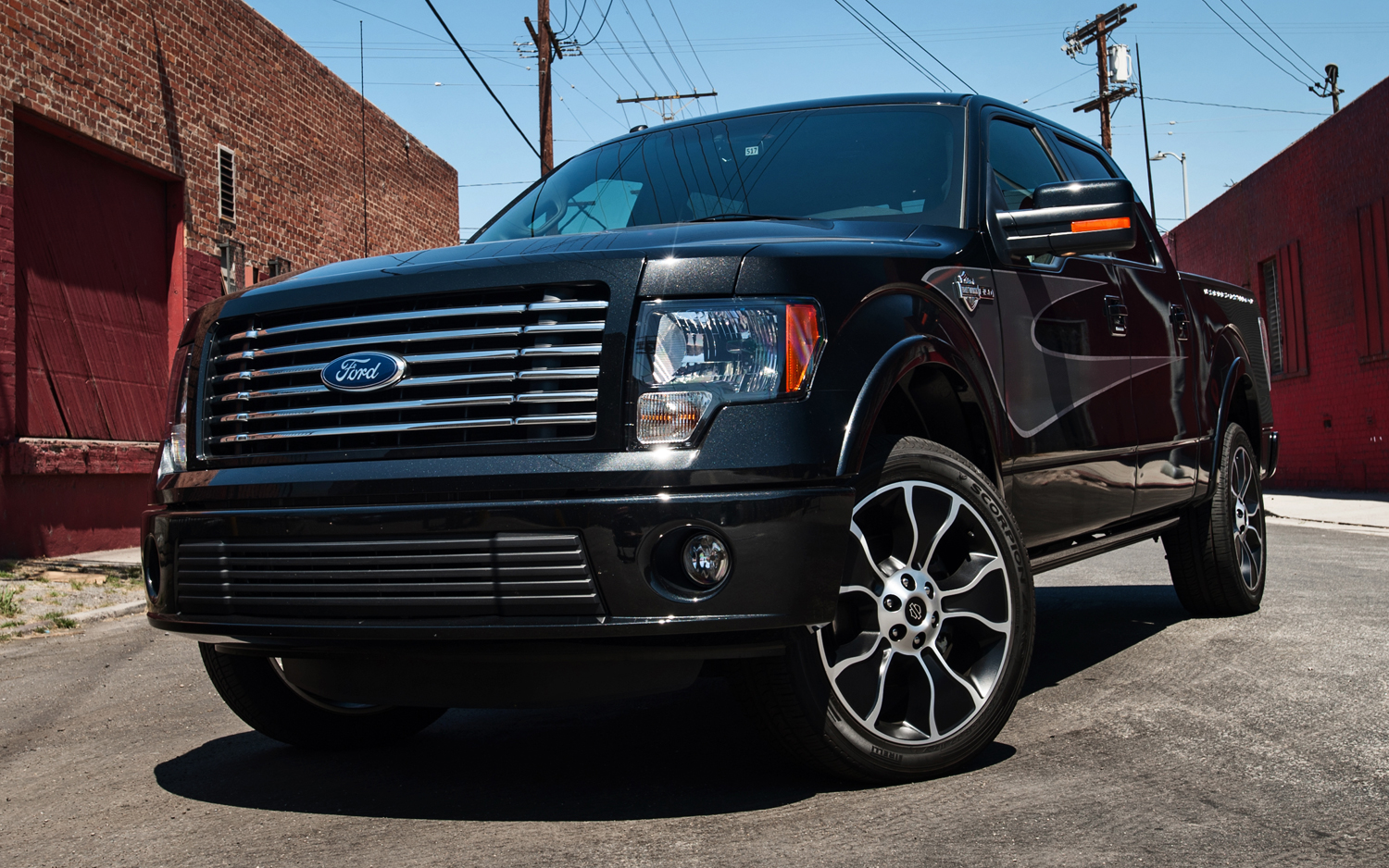2017 Ford F 150 Supercrew Harley Davidson Edition First Test Photo 2017 Ford F 150 Supercrew Harley Davidson Edition Front Three Quarters