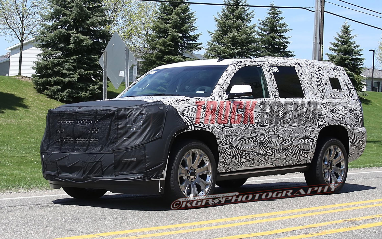 2015 GMC Yukon, Denali, Chevrolet Tahoe Spied! - Truck ... 2015 GMC Yukon, Denali, Chevrolet Tahoe Spied! - Truck ...