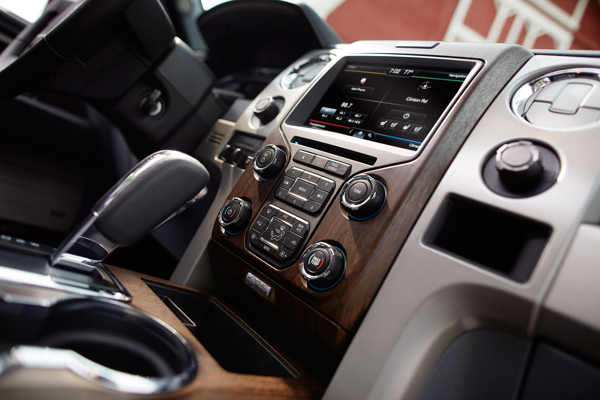 2014 Vs 2015 Ford F 150 Styling Showdown Truck Trend