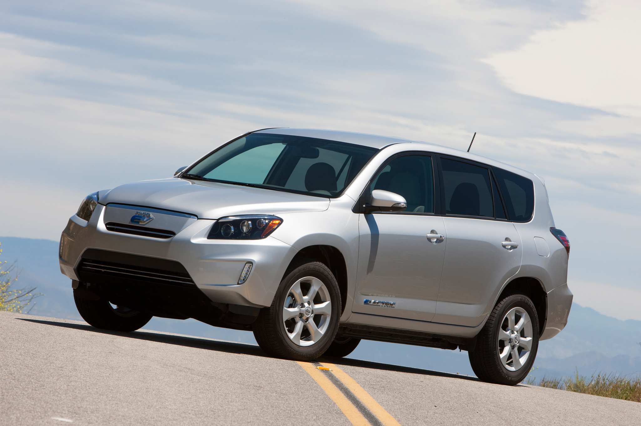 Ed Lease Deal Offered On 2017 Toyota Rav4 Ev