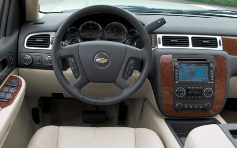2007 Chevrolet Tahoe Road Test Review Truck Trend 163 0602 05z 2007 Chevrolet Tahoe Dash View Photo Gallery 10 Photos