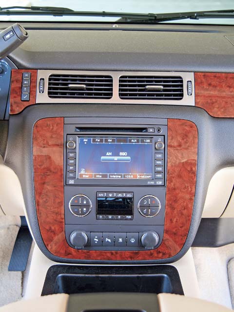 2007 Chevrolet Avalanche Road Test Sport Truck Magazine