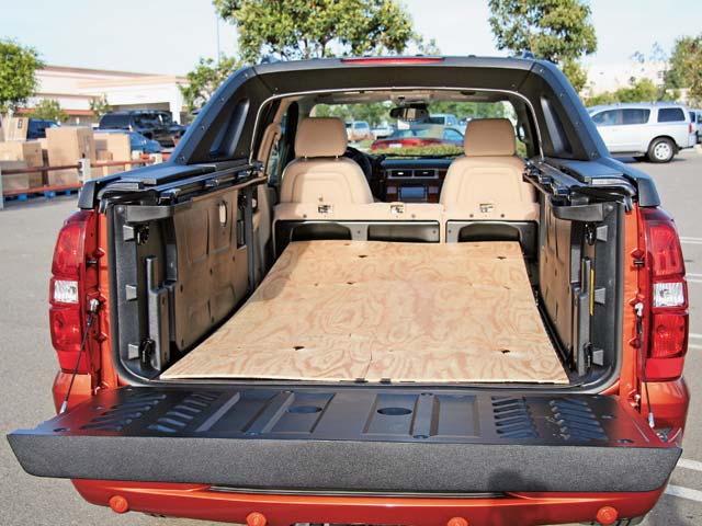 2007 Chevrolet Avalanche - Road Test - Sport Truck Magazine 2007 Chevrolet Avalanche - Road Test - Sport Truck Magazine