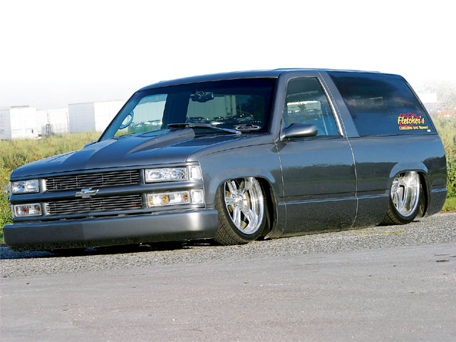 1999 chevy tahoe speaker sizes