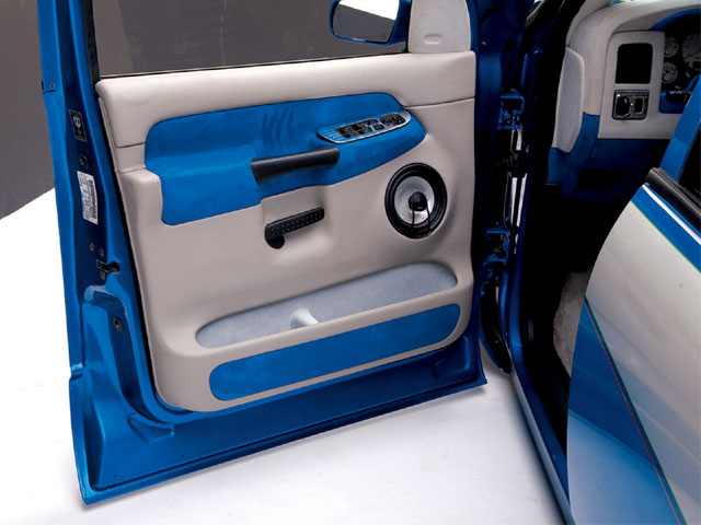2002 dodge ram 1500 door speakers