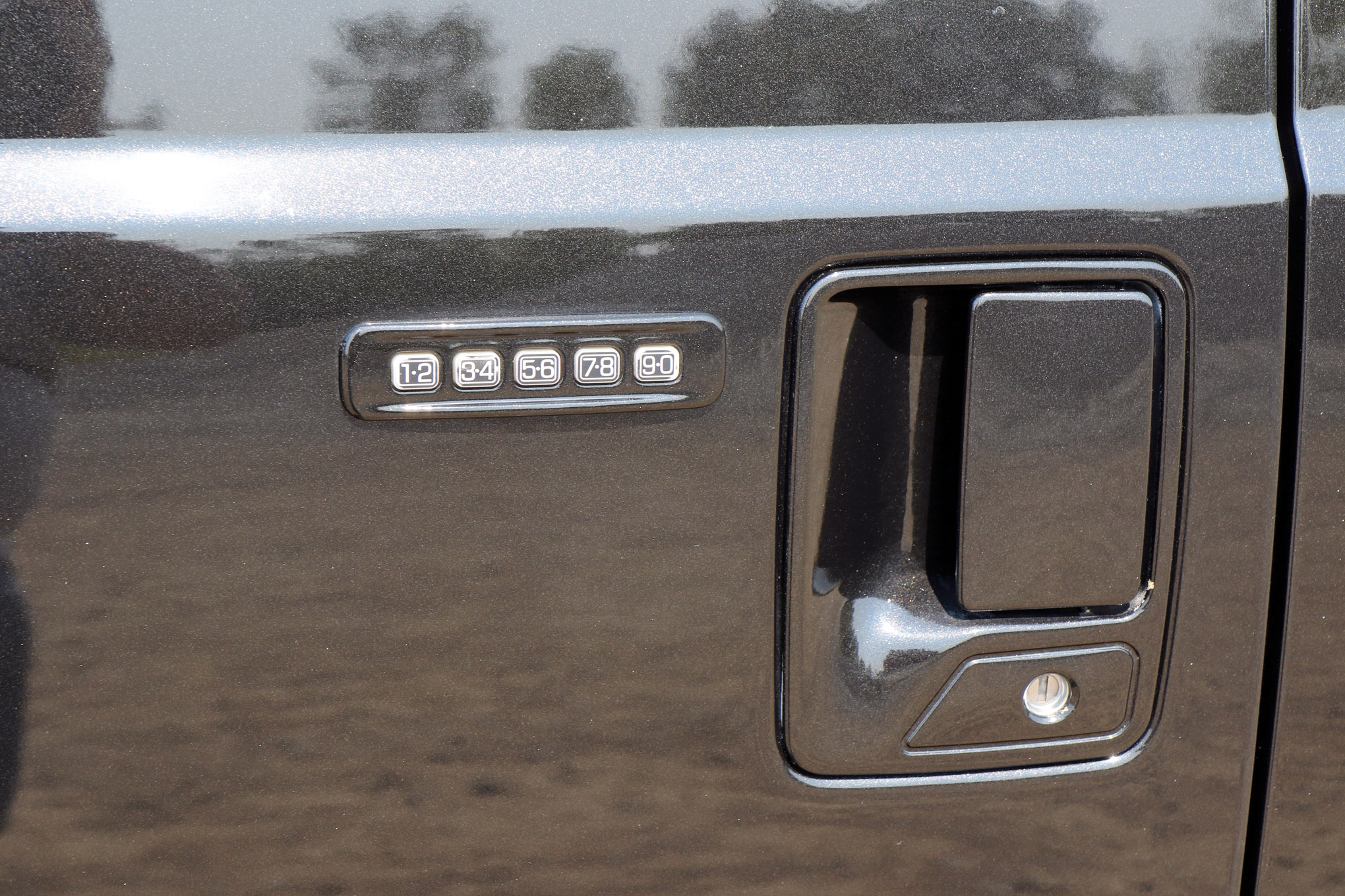 011 2005 F 350 Root Beer Float Door Handle