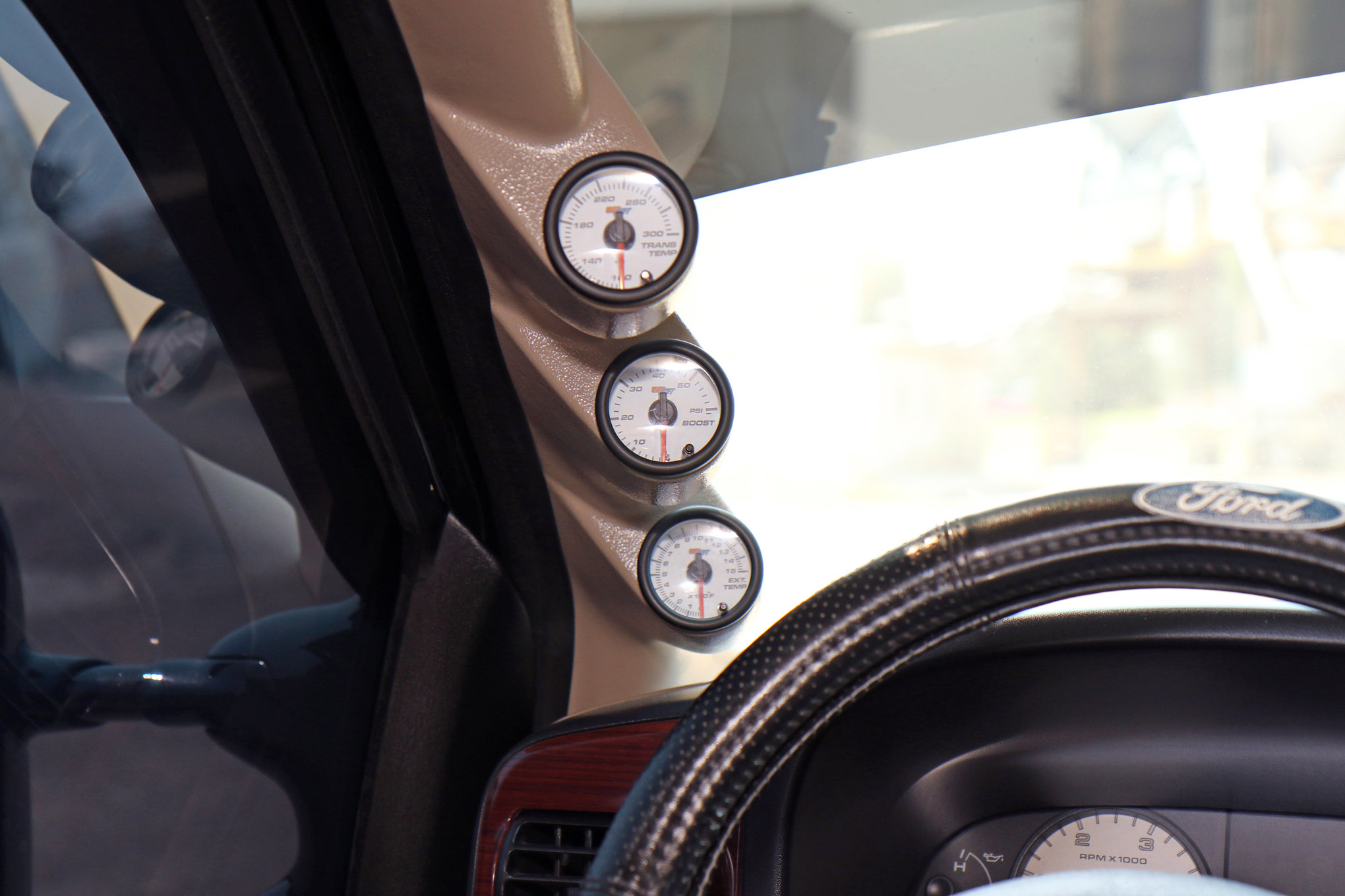 024 2005 F 350 Root Beer Float Gauges