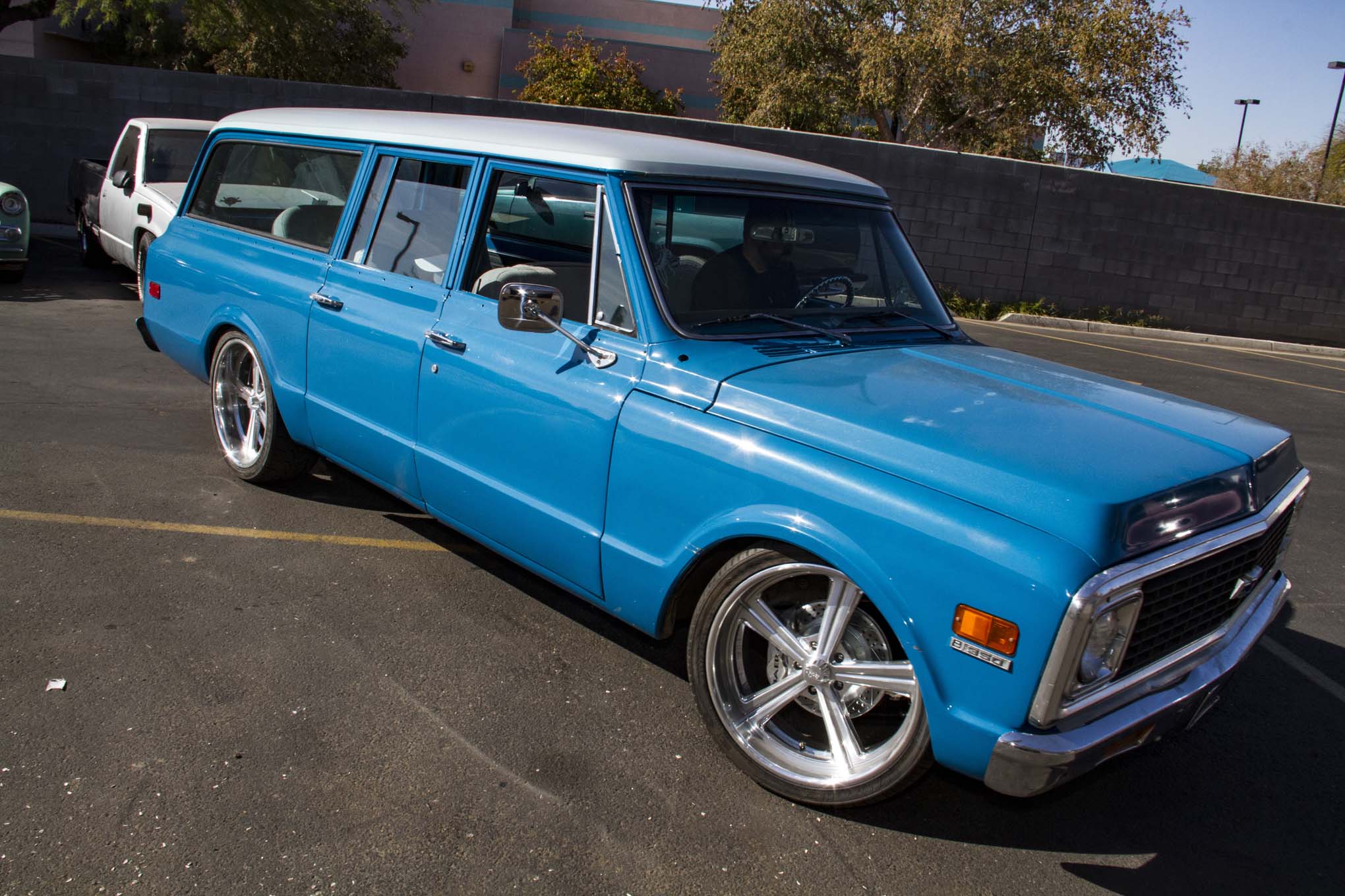 1971 Chevy Suburban Project Rebirth Part 2 36