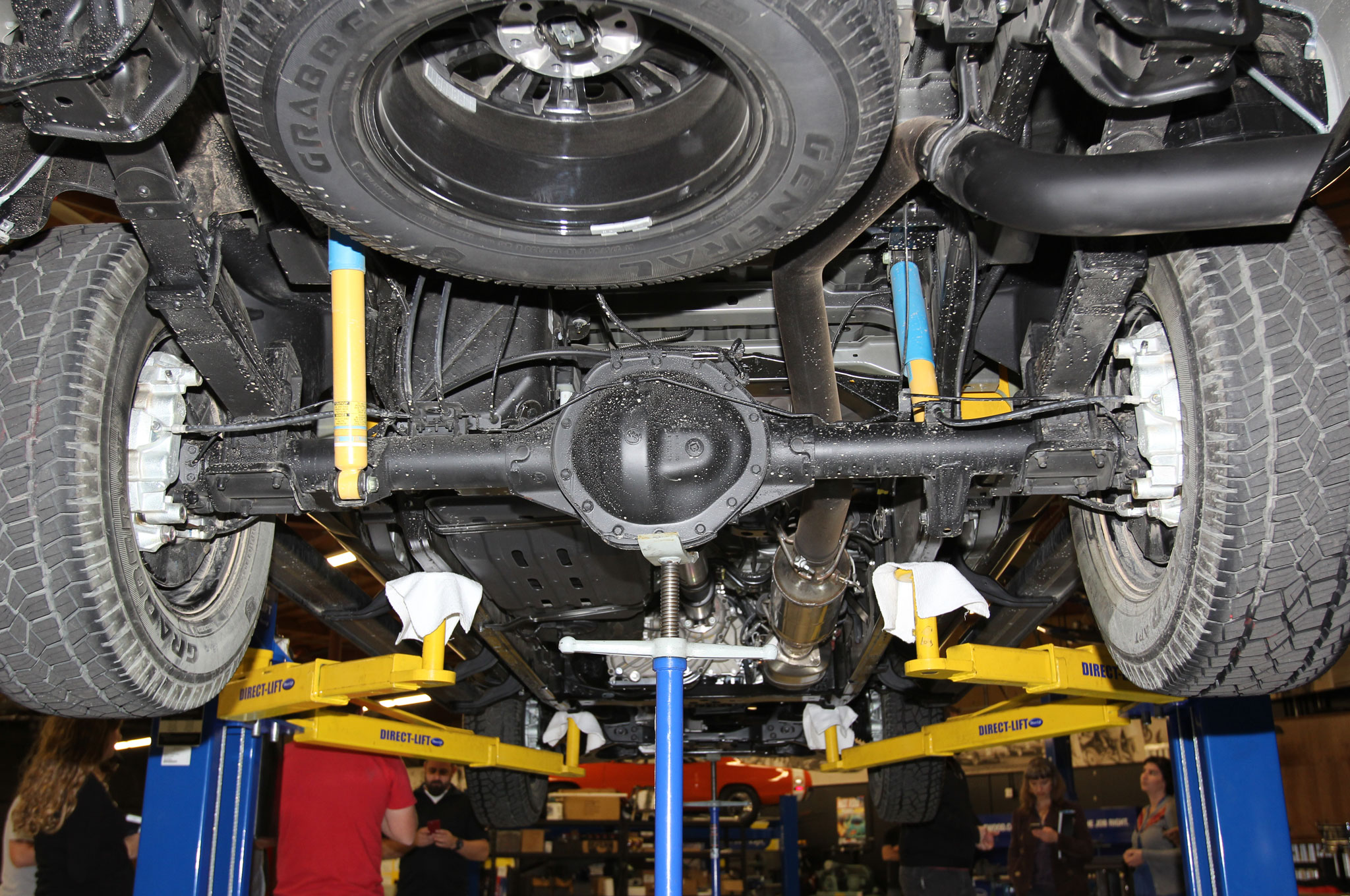 nissan-titan-rear-differential
