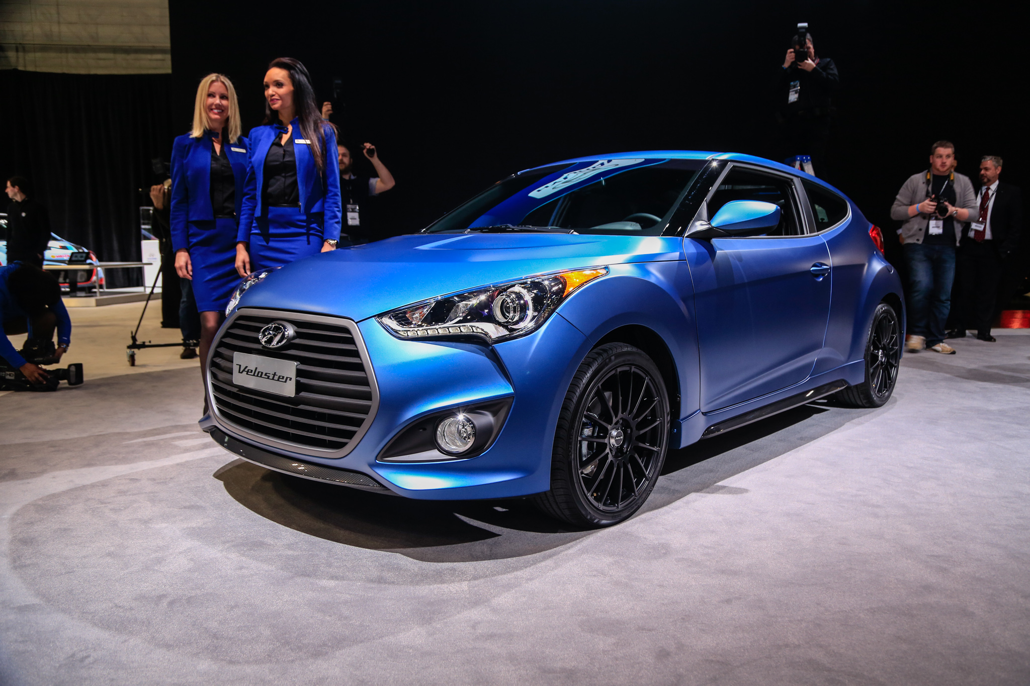 2016 Hyundai Veloster First Look Motor Trend 2016 Hyundai Veloster First Look